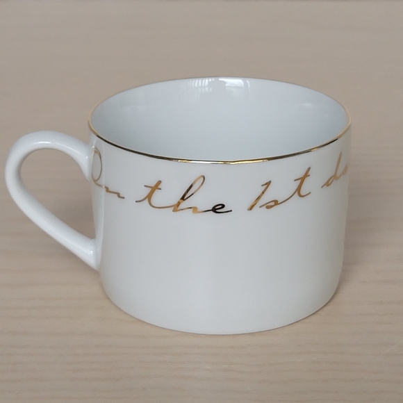 Pier 1 Cup and Saucer 12 Days Of Christmas On The First Day Partridge Gold Trim - Picture 6 of 16